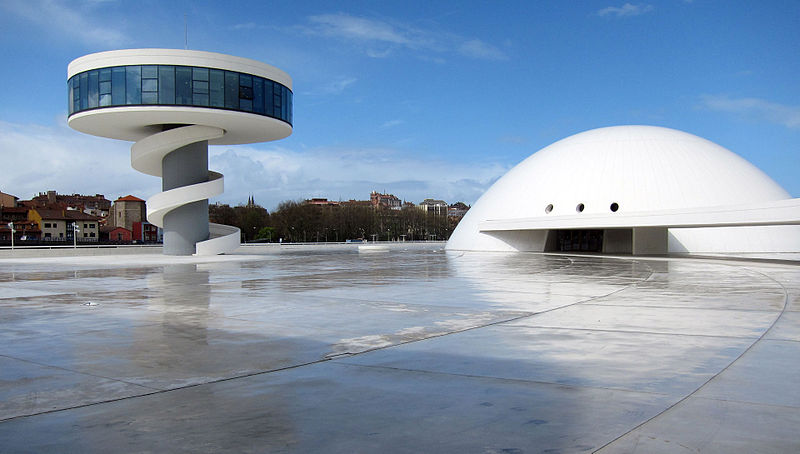 Dome and Tower of the Oscar Niemeyer International Cultural Centre - an example for the polarity of Scorpio with Aqiuarius photo: ccbysa3.0