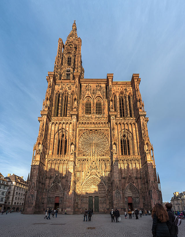 Strassbourg Cathedral in Photo by DAVID ILIFF. License: CC-BY-SA 3.0