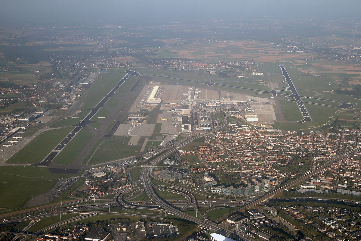 Zaventem Airport in Brussels photo: Konstantin von Wedelstaedt, GNU/FDL