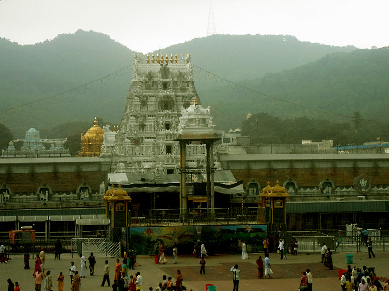 Venkateshwara Temple located in Virgo with Sagittarius photo: Adityamadhav83, ccbysa3.0