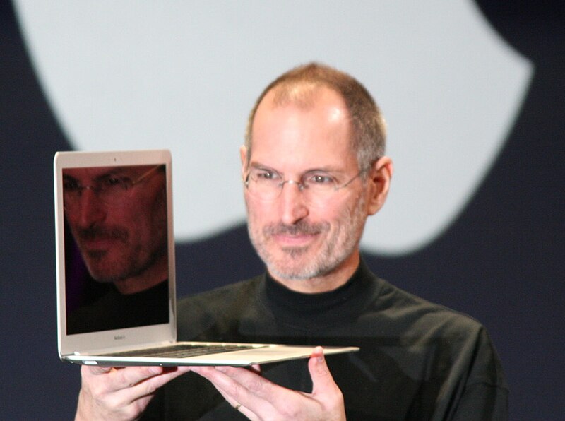 You are currently viewing Steve Jobs and the Apple Headquarters in Cupertino