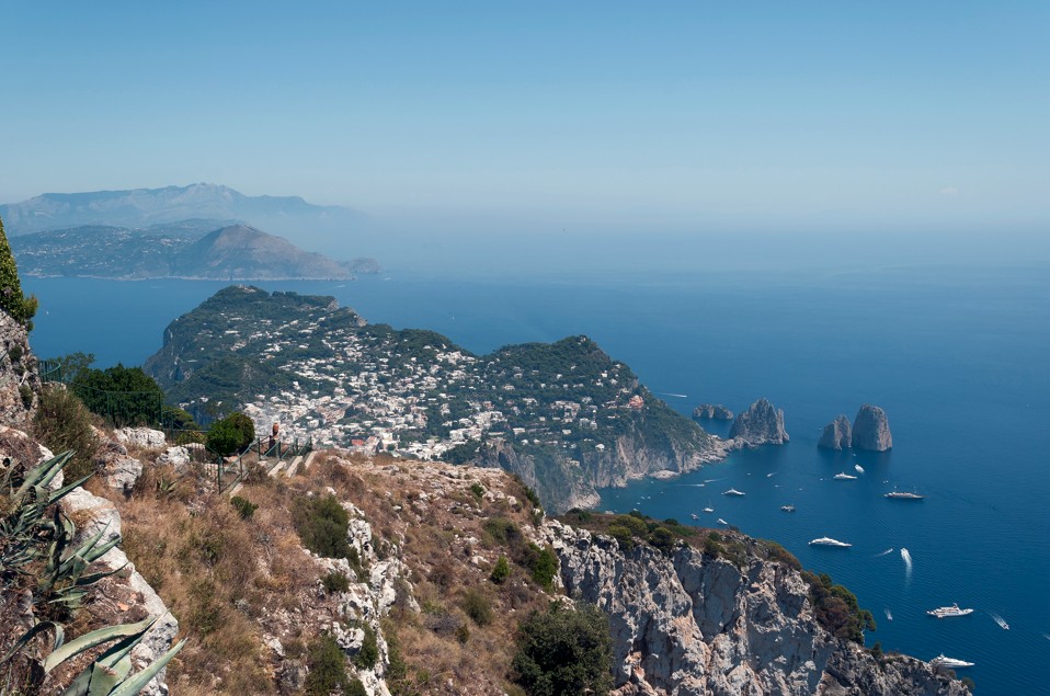 Read more about the article Capri and the astrological constellation of Harems