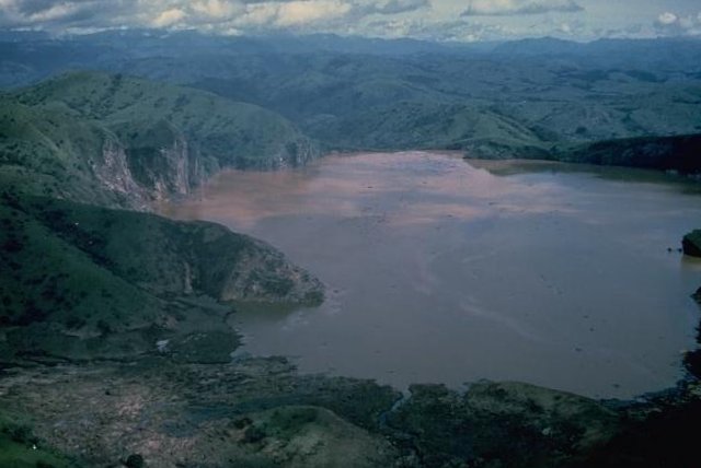 Read more about the article The Eruption of the Killer Lakes Nyos and Mounon