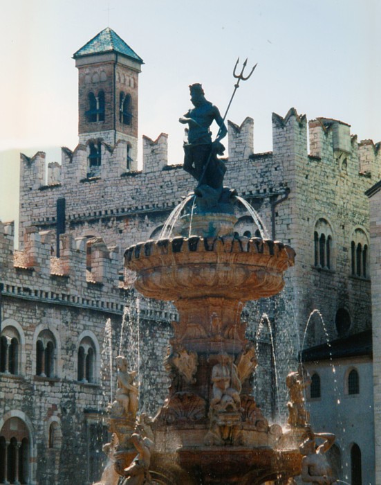 Astrology and astrogeography Neptune fountain trento