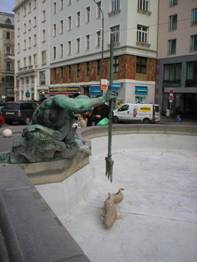 Brunnen am Neuen Markt; Schütze  Wien 