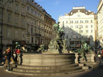  Brunnen am Neuen Markt; Schütze  Wien  