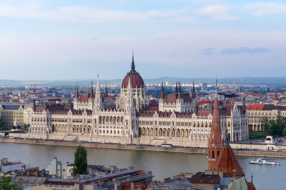 Read more about the article Hungary and Budapest in Political Astrology